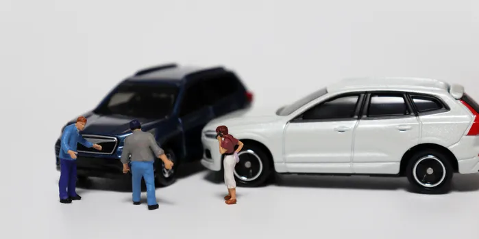 How To Report An Car Accident To Insurance Cover Image